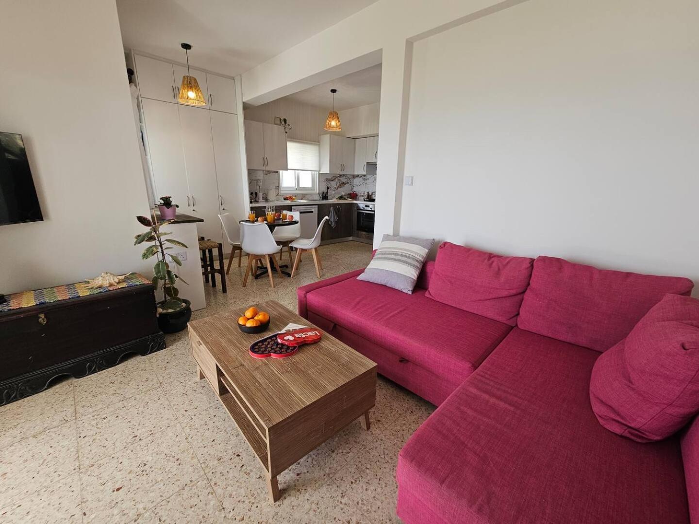 Ammos Beachfront Villa Paradise ลาร์นาคา ภายนอก รูปภาพ